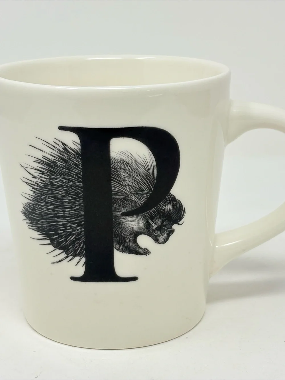 Williams Sonoma Pompadour Porcupine Letter P Coffee Mug 20oz Rory Dobner Excell.